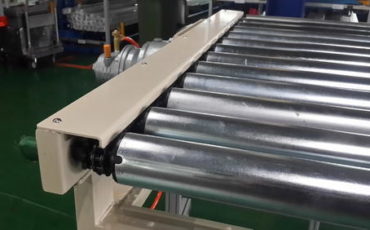 powered roller conveyor